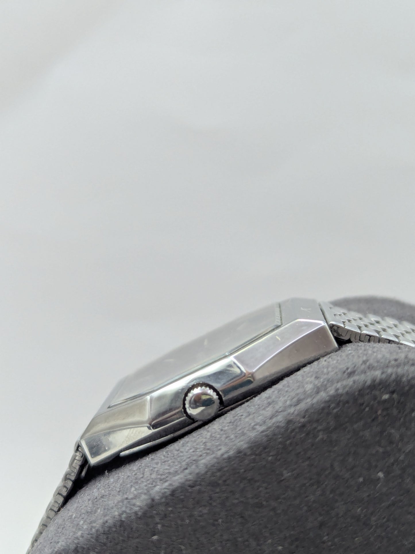 Orient Quartz Y050105-40