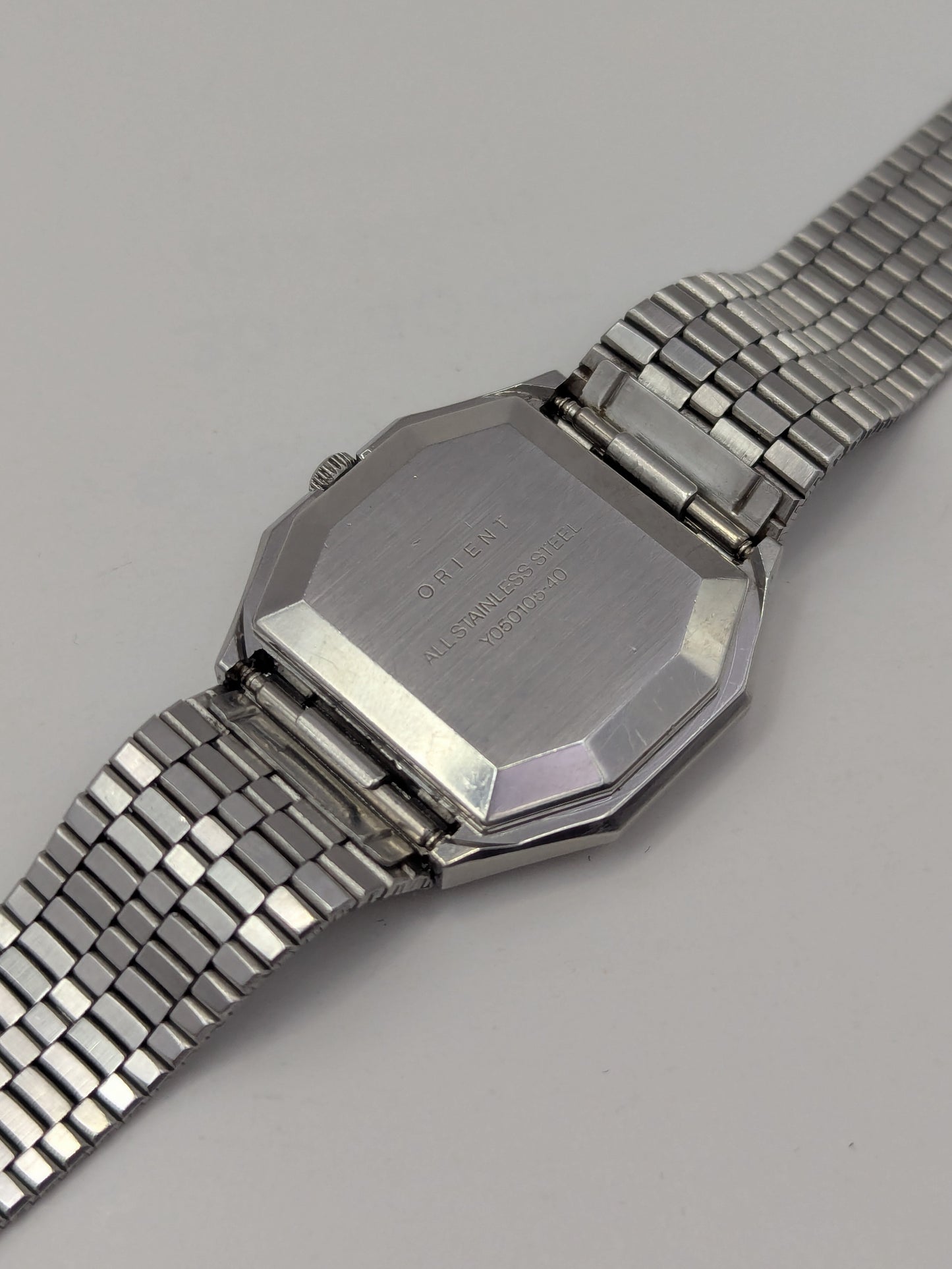 Orient Quartz Y050105-40
