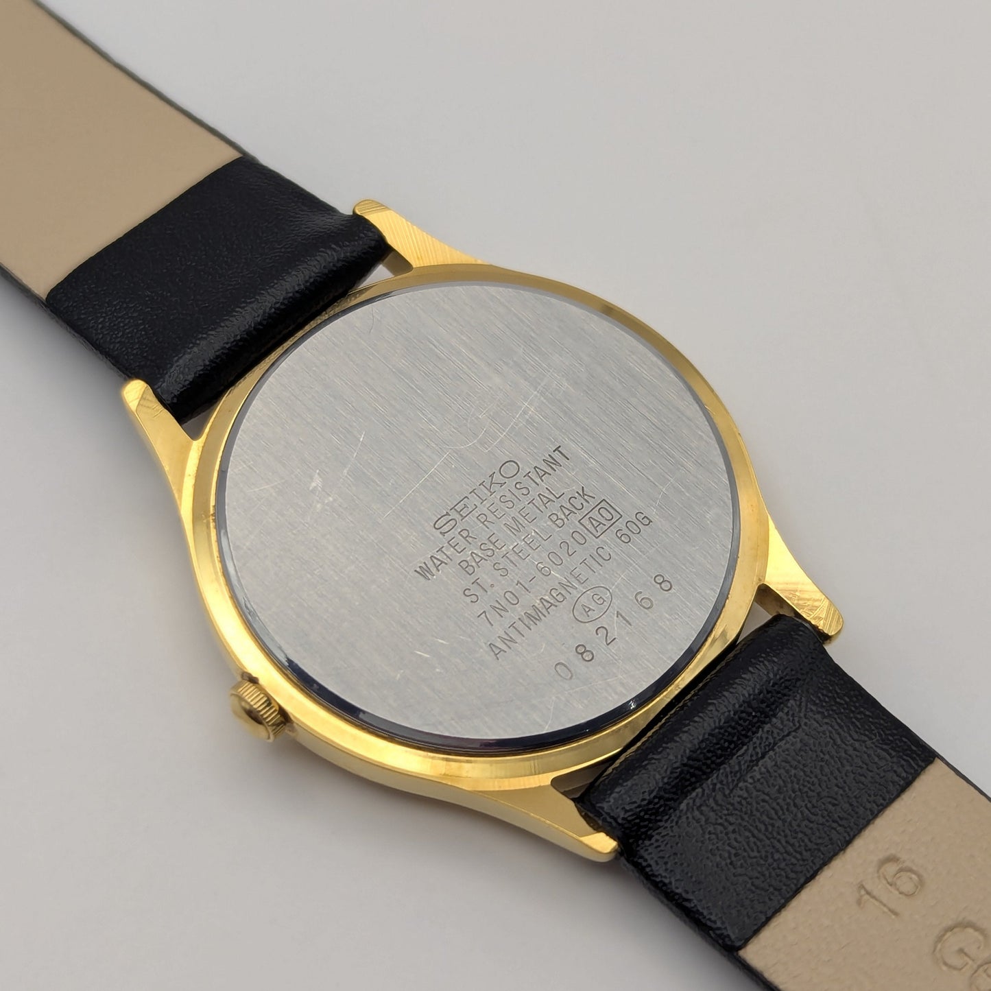 Seiko Quartz 7N01-6020