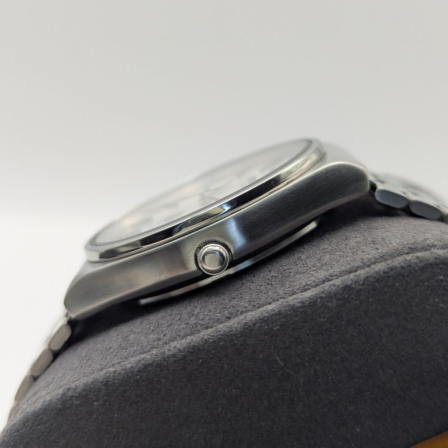 Seiko Type II 8223-7010