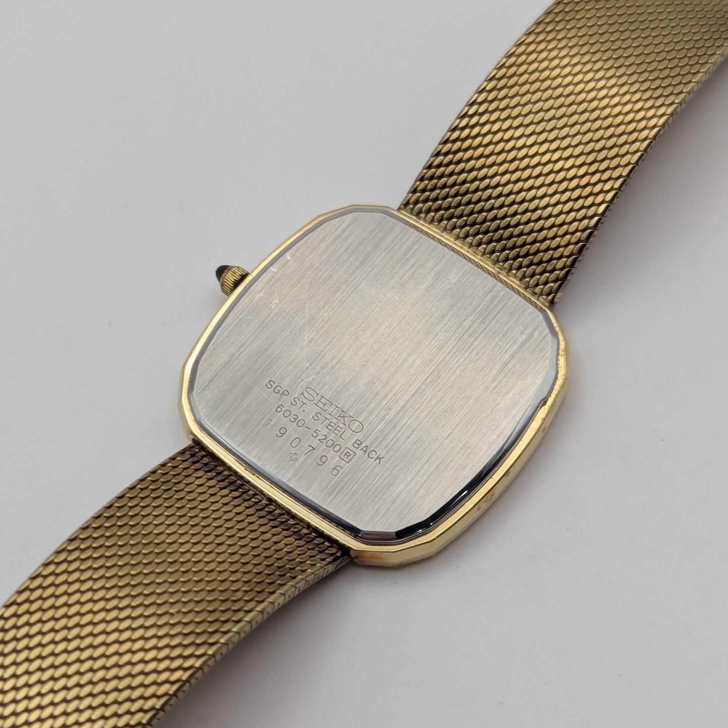 Seiko Quartz Dolce 6030-5200 Gold Flake