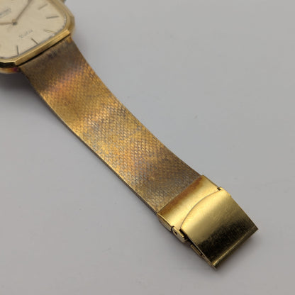 Seiko Quartz Dolce 6030-5200 Gold Flake