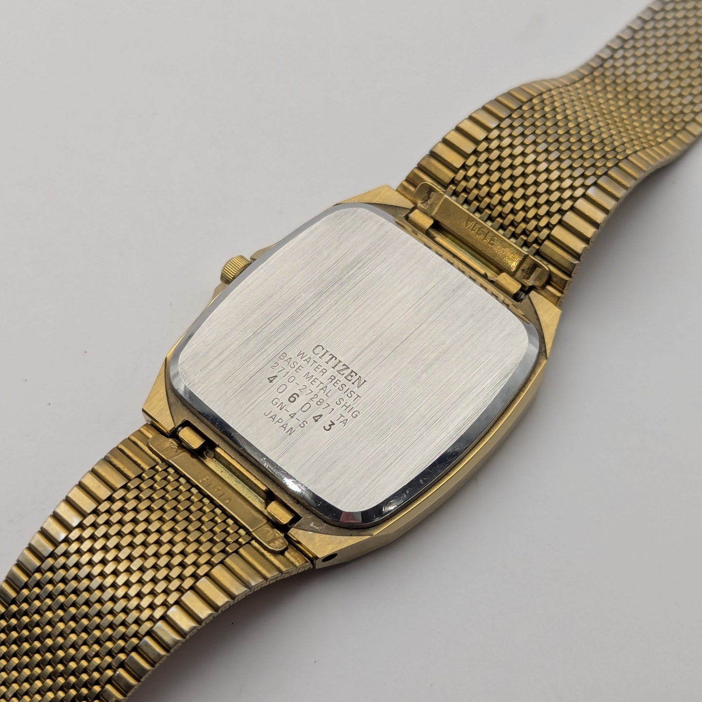 Citizen Eagle Quartz 2710-272871 TA