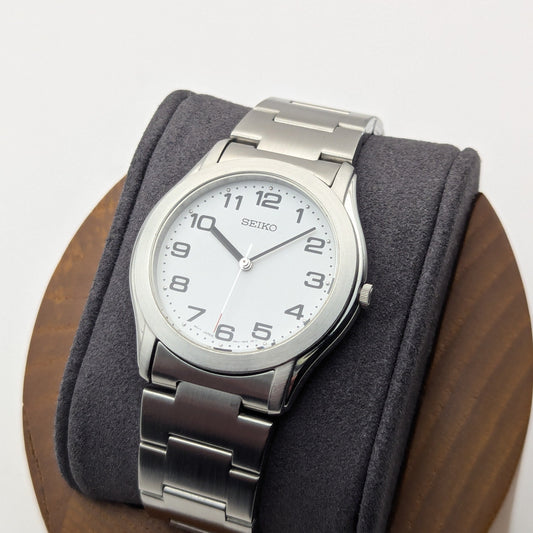 Seiko Quartz 7N01-7A70