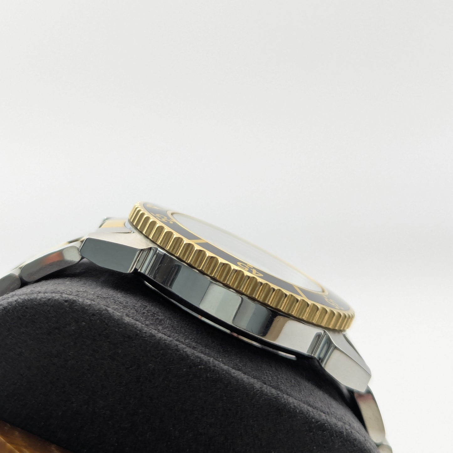 Sector Quartz ADV 3000