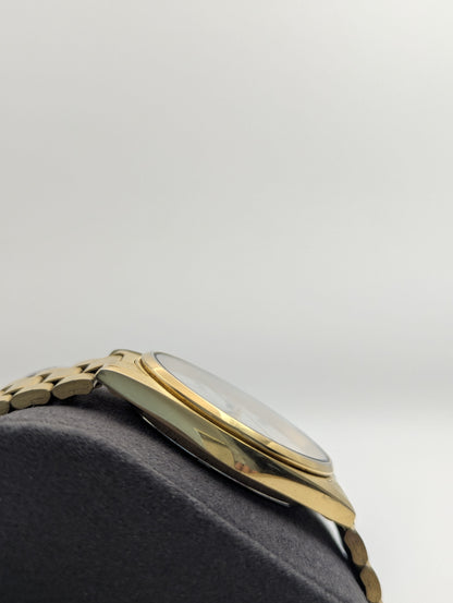 Seiko SQ 5Y23-8A11