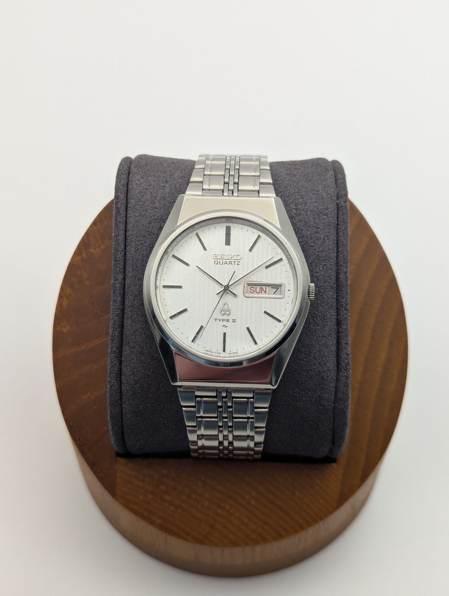 Seiko Type II 7123-8100