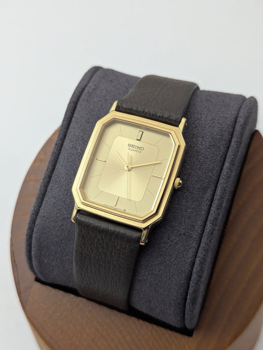 Seiko Chariot Quartz 9021-5250