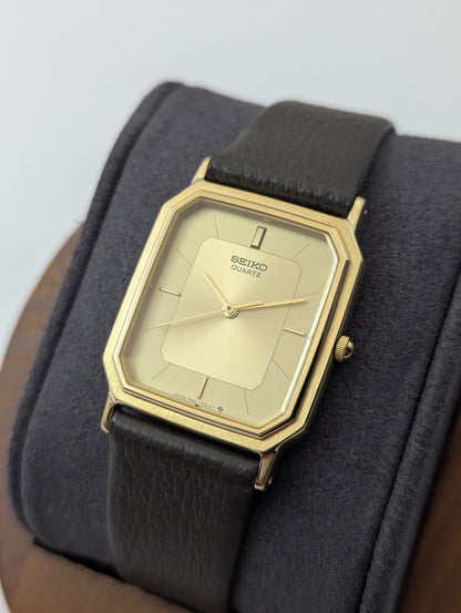Seiko Chariot Quartz 9021-5250