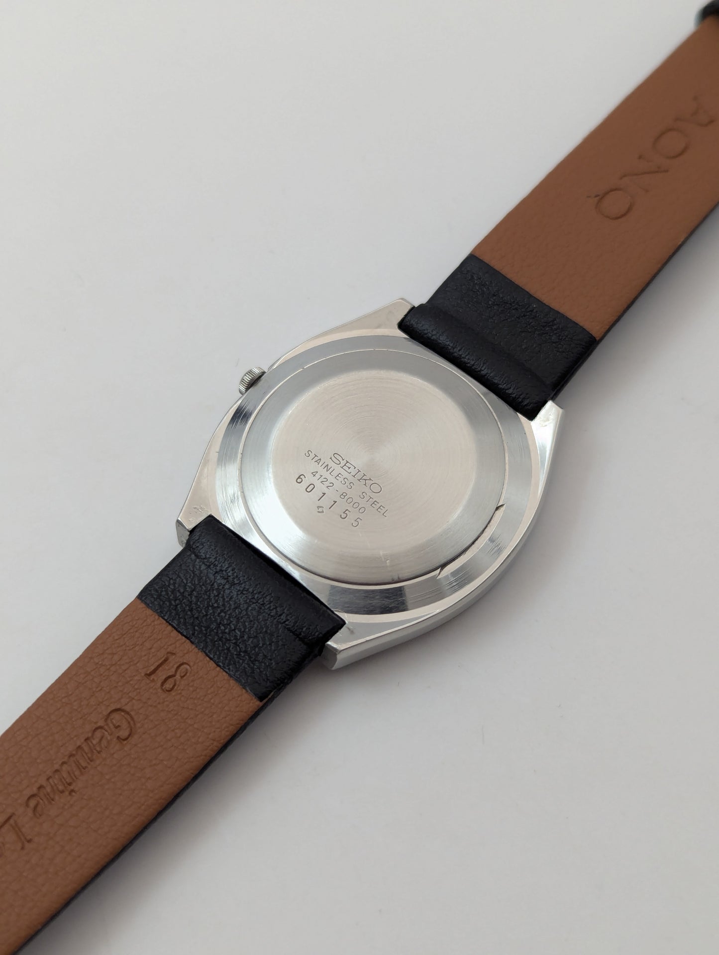 Seiko Emblem Quartz 4122-8000